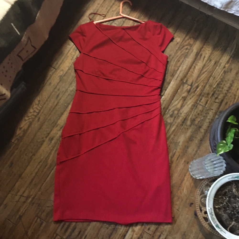 Red cocktail dress size 12 (L)
